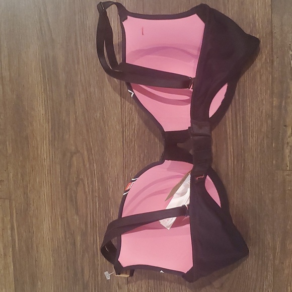 New Victoria secret wea anywhere tshirt bra sz 32c - Picture 2 of 2